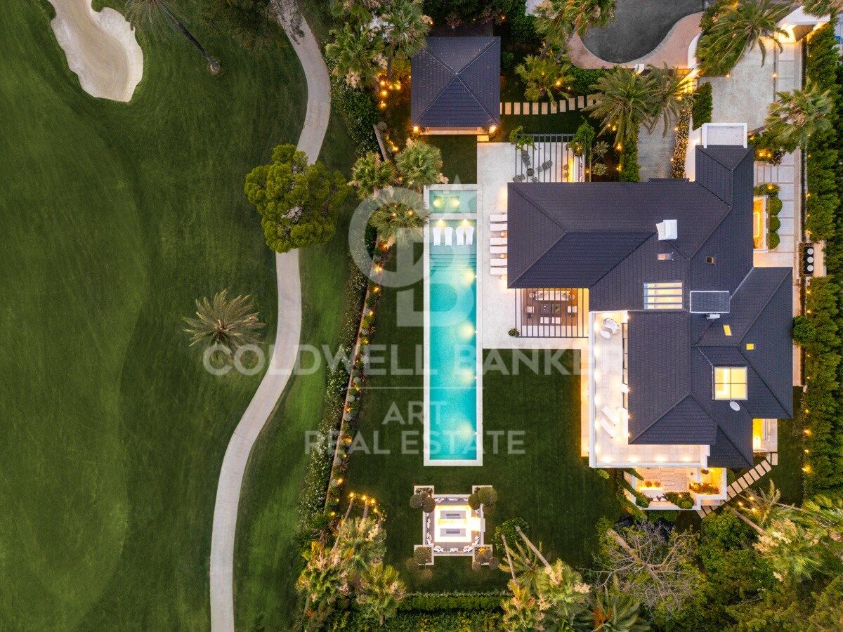 Villa in Marbella, Malaga, Spain 7 bedrooms, 1636 sq.m. No. 158485