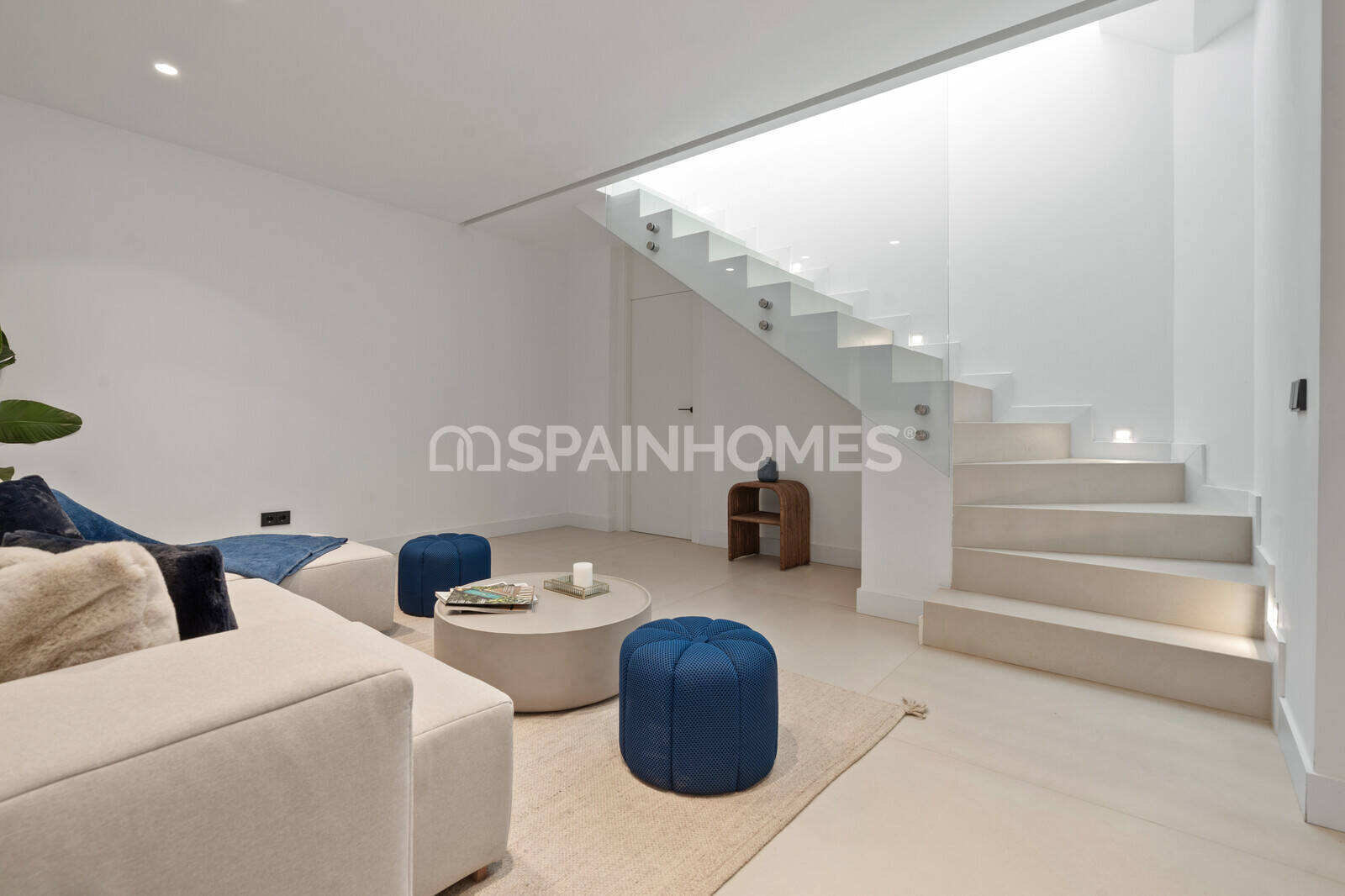 Apartment à Estepona, Malaga, Espagne 5 chambres, 184 m2 No. 168151