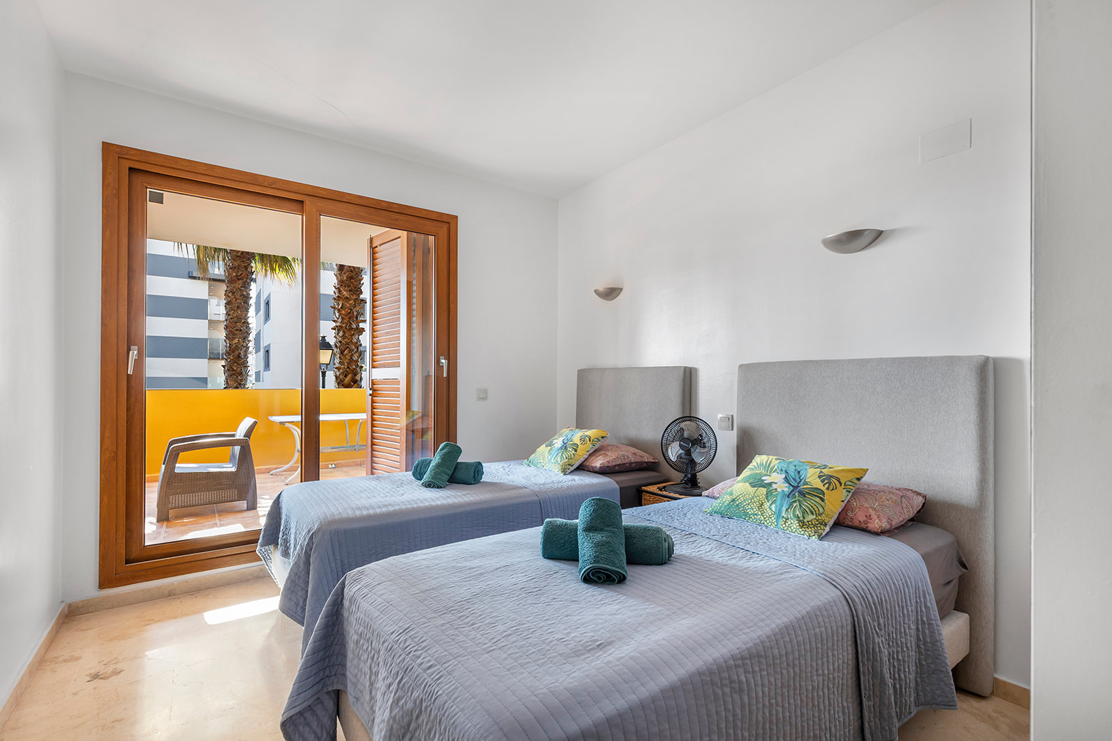 Apartamento en Punta Prima, Alicante, España 2 dormitorios, 84 m2 No. 180197