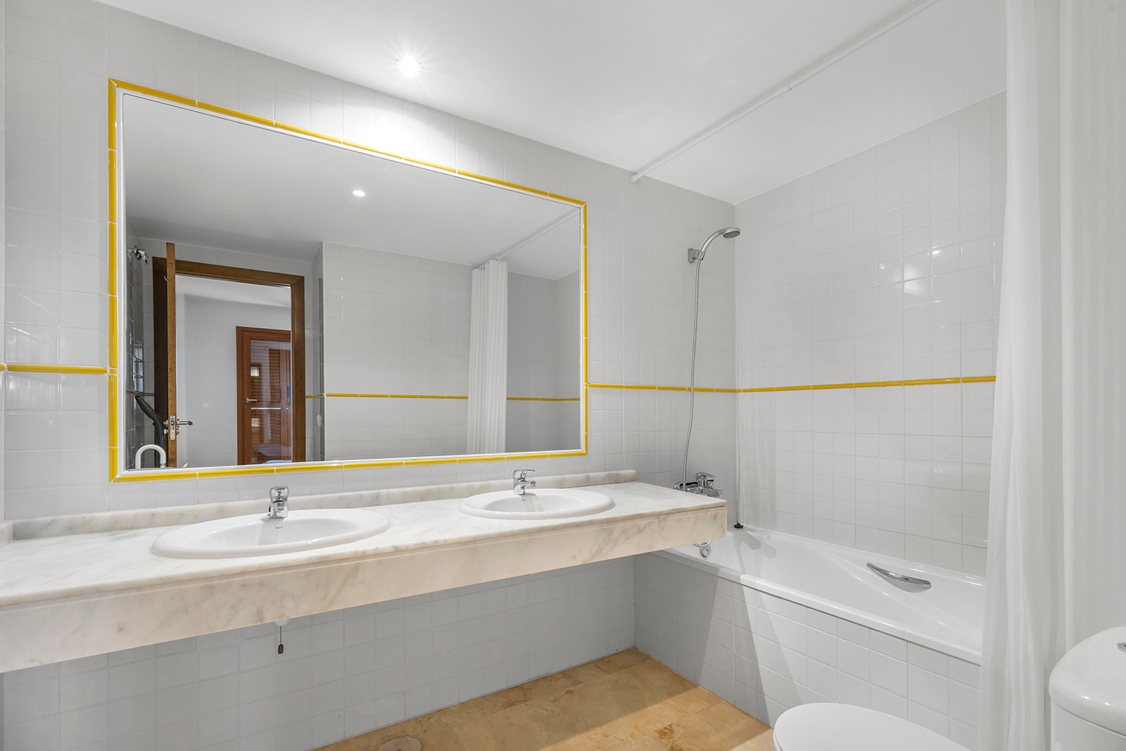 Apartamento en Punta Prima, Alicante, España 2 dormitorios, 84 m2 No. 180197