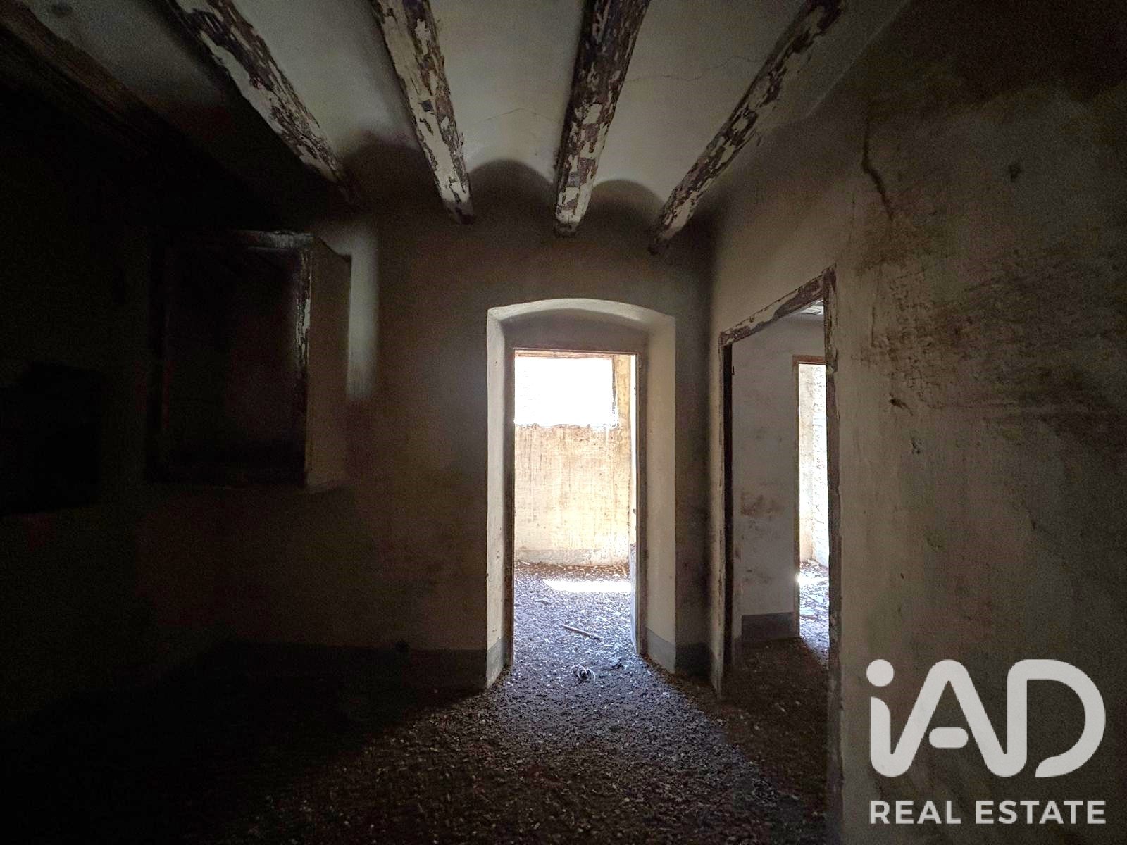 Villa en Falset, Tarragona, España 470 m2 No. 188020