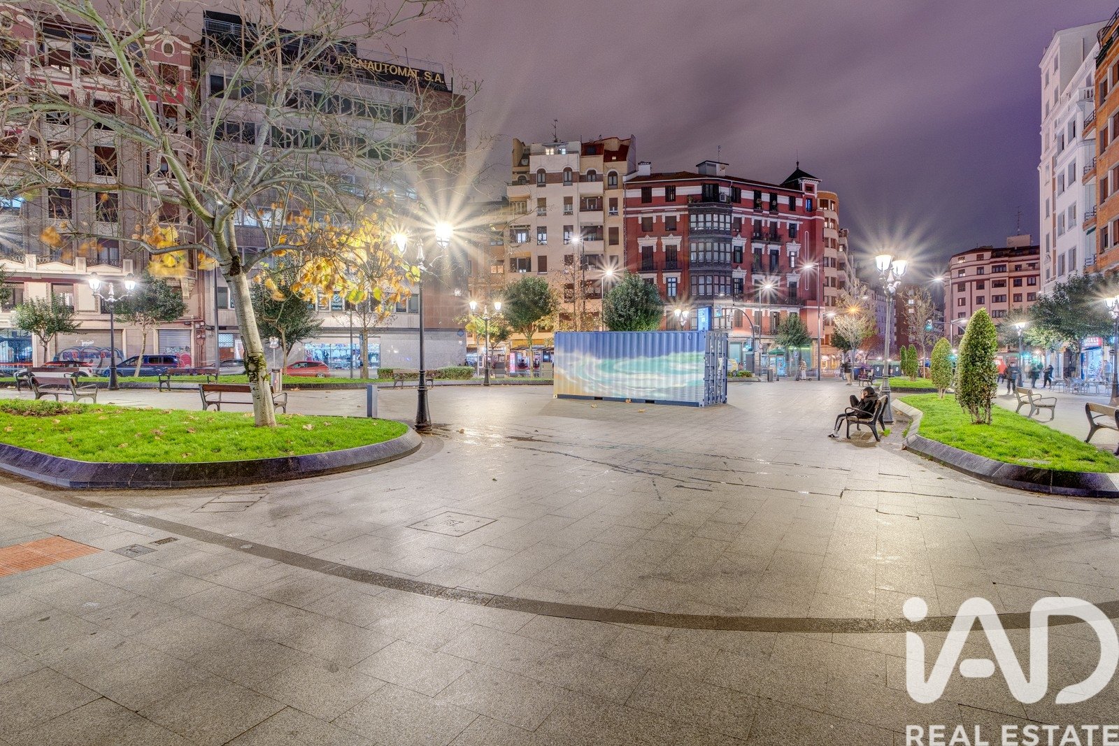 Commercial property à Bilbao, Biscay, Espagne 3 chambres, 54 m2 No. 188018