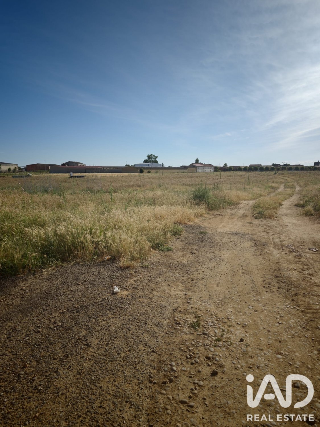 Parcela en Valderas, León, España 3762 m2 No. 188015