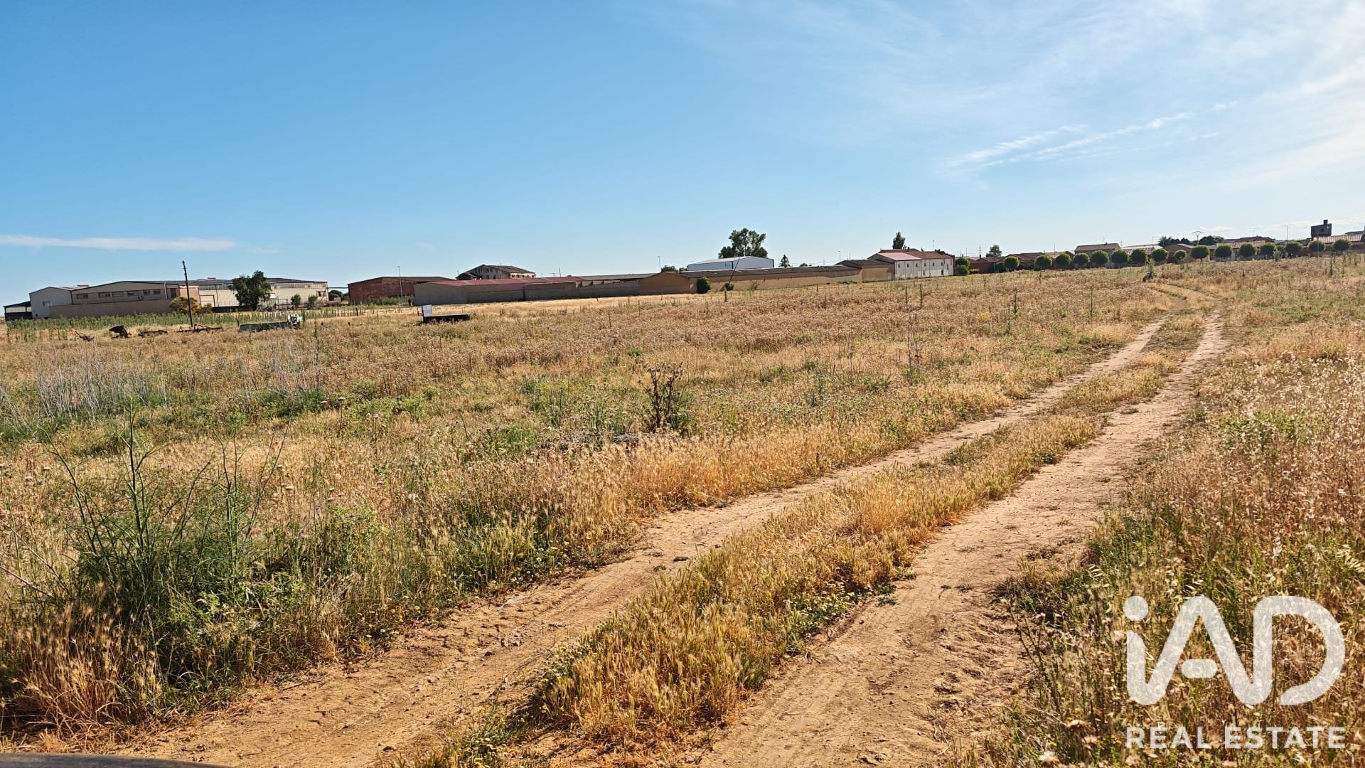 Parcela en Valderas, León, España 3762 m2 No. 188015
