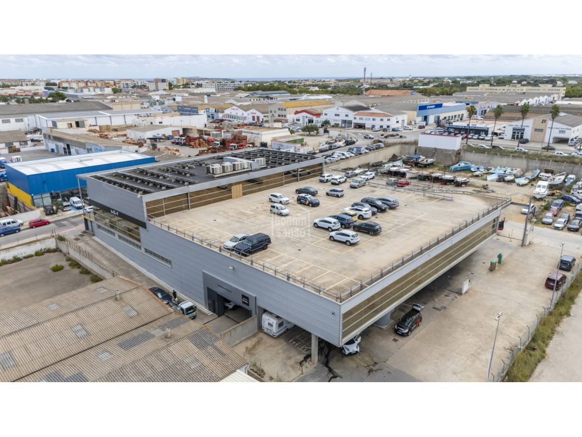 Commercial property in Mahon, Menorca, Spain 6018 sq.m. No. 133207