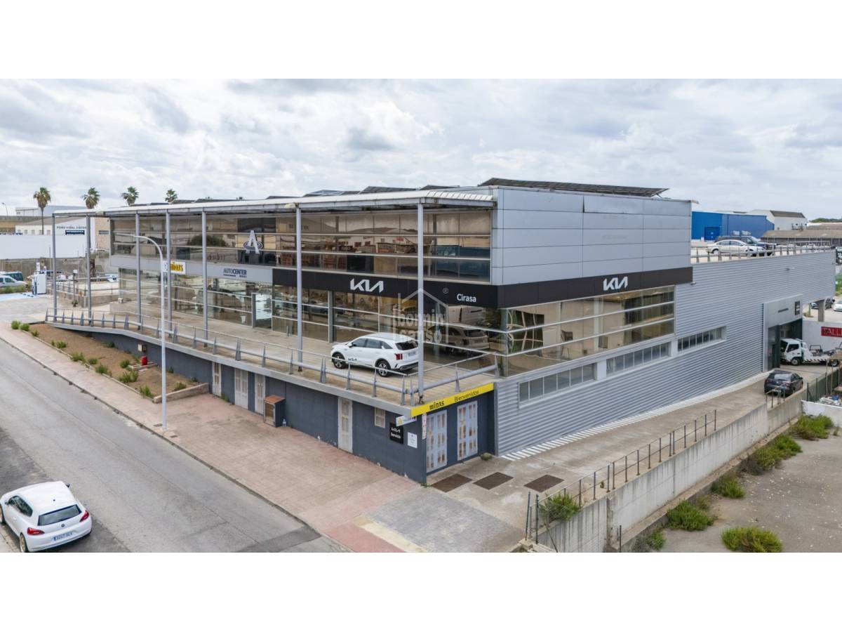 Commercial property in Mahon, Menorca, Spain 6018 sq.m. No. 133207