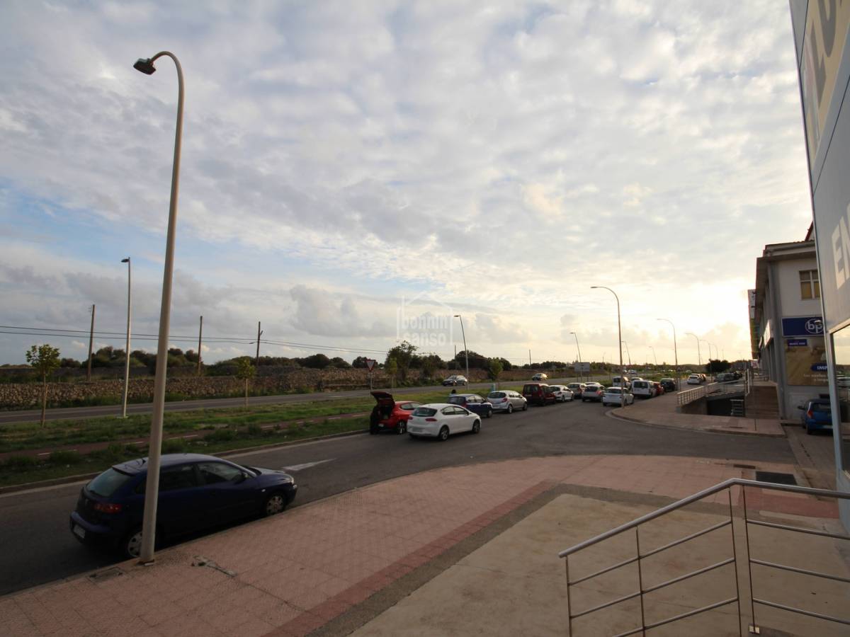 Commercial property in Mahon, Menorca, Spain 1450 sq.m. No. 69468