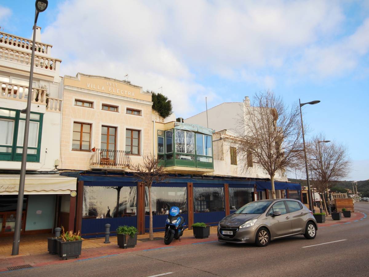 Cafe / restaurant in Mahon, Menorca, Spain 195 sq.m. No. 69465