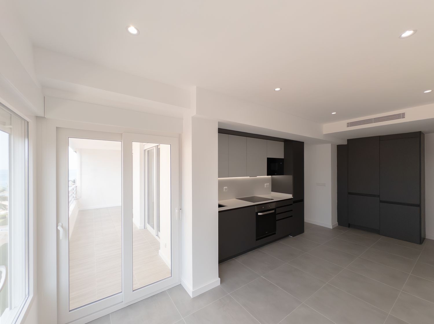Apartment à El Campello, Alicante, Espagne 73 m2 No. 142975