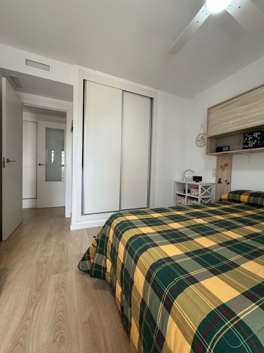 Lägenhet i San Juan, Alicante, Spanien 3 sovrum, 130 kvm. Nr. 142978