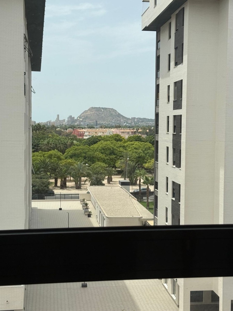 Lägenhet i San Juan, Alicante, Spanien 3 sovrum, 130 kvm. Nr. 142978