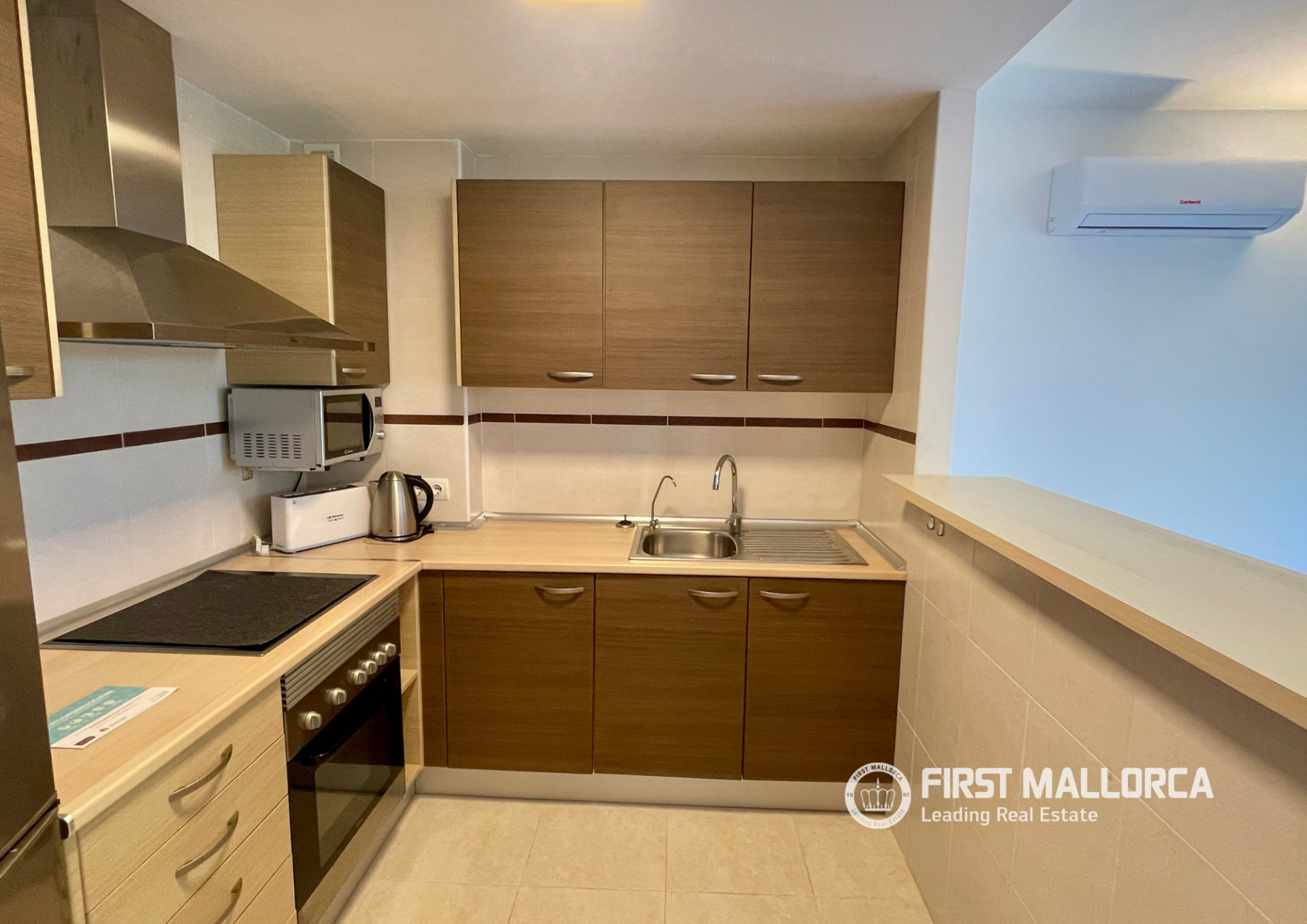 Apartamento en Cala Llombards, Mallorca, España 2 dormitorios, 82 m2 No. 164591