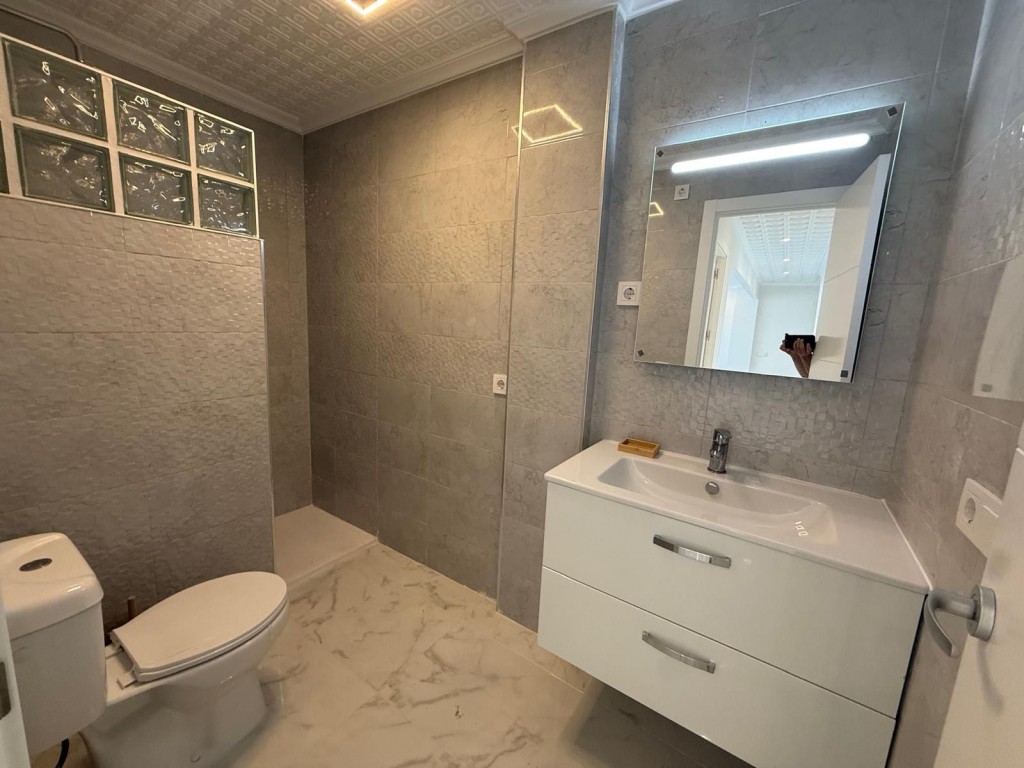 Appartamento a Torrevieja, Alicante, Spagna 3 camere da letto, 110 mq. N° 197000
