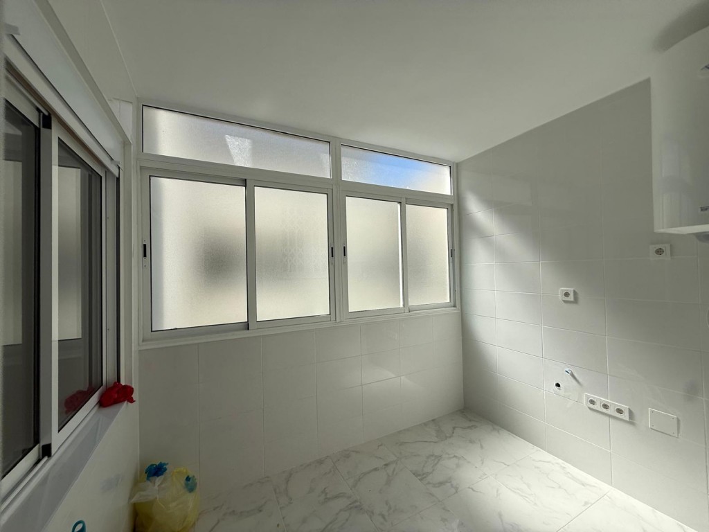 Appartamento a Torrevieja, Alicante, Spagna 3 camere da letto, 110 mq. N° 197000