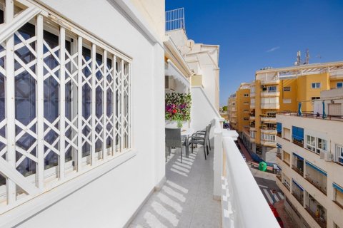 Lägenhet i Torrevieja, Alicante, Spanien 2 sovrum, 72 kvm. Nr. 196996