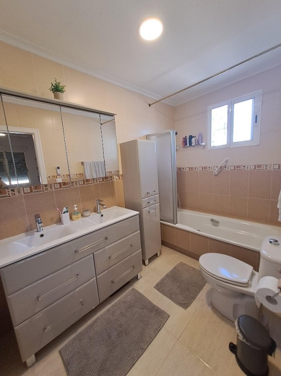 Вилла в Долорес, Аликанте, Испания 6 спален, 250м2 №196999
