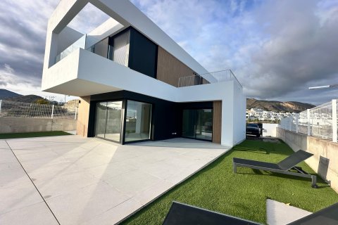 Villa en Benidorm, Alicante, España 3 dormitorios, 222 m2 No. 194750