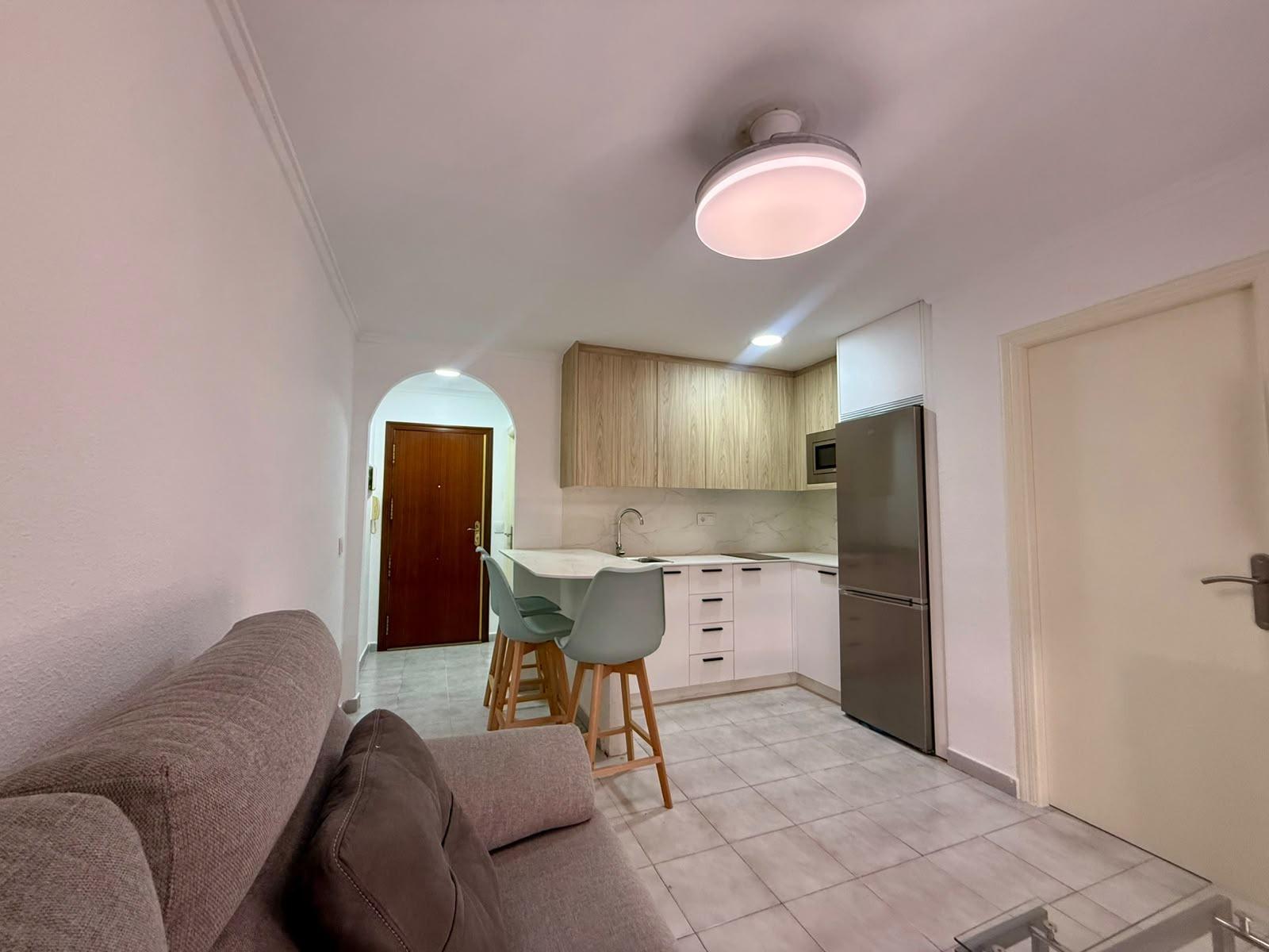 Appartamento a Torrevieja, Alicante, Spagna 1 camera da letto, 57 mq. N° 195629
