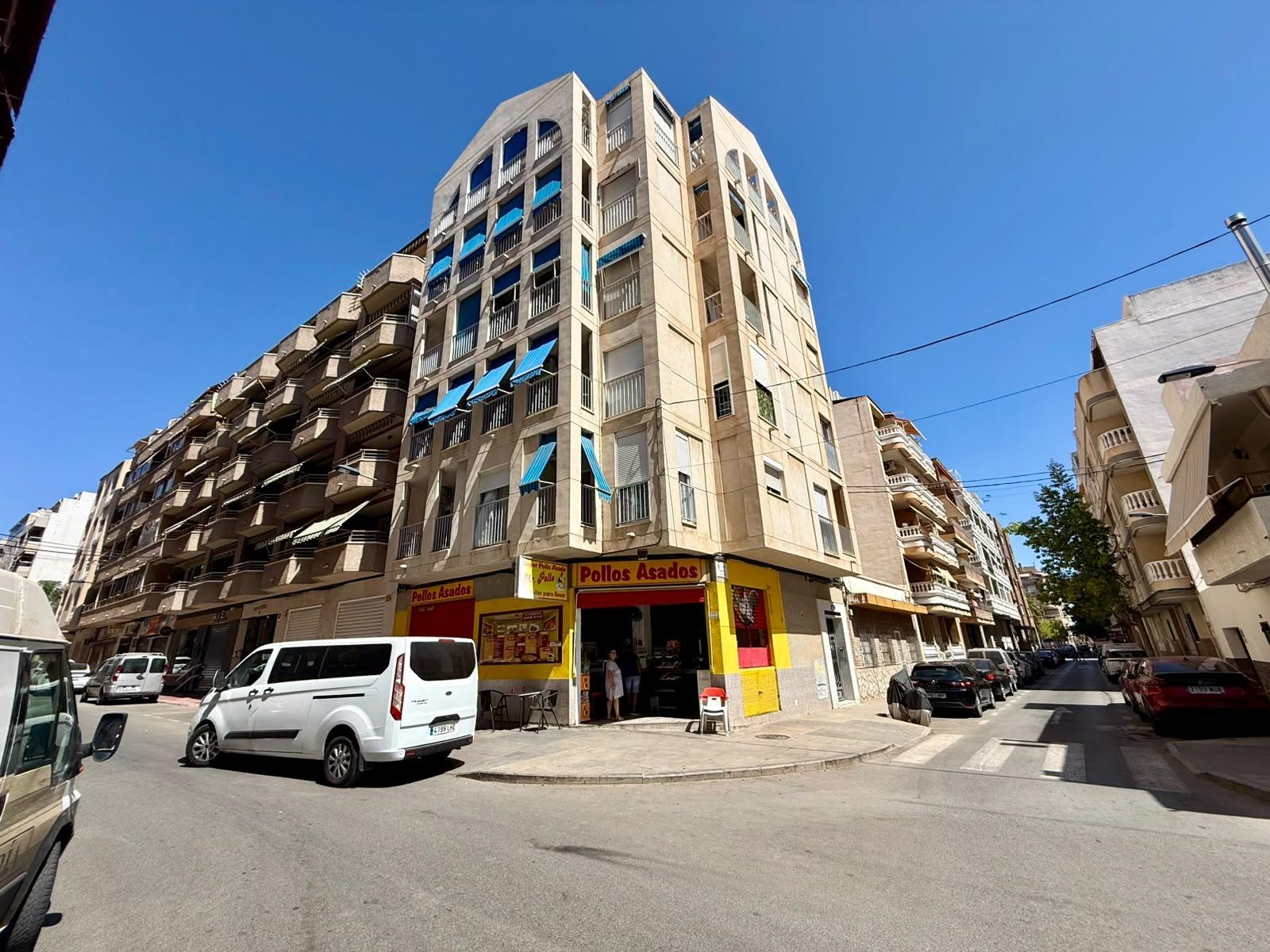Appartamento a Torrevieja, Alicante, Spagna 1 camera da letto, 57 mq. N° 195629
