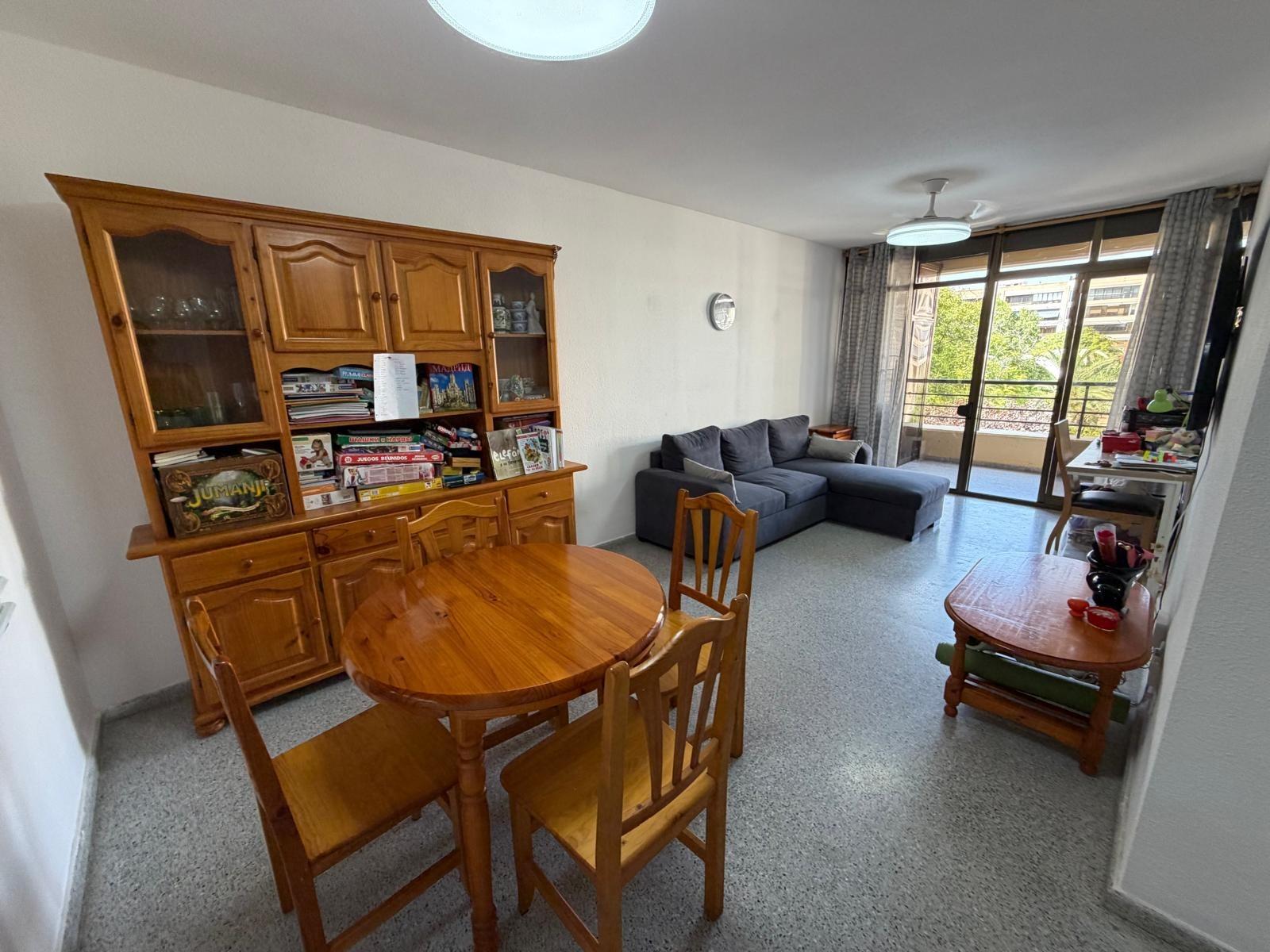 Appartamento a Guardamar del Segura, Alicante, Spagna 3 camere da letto, 108 mq. N° 195628