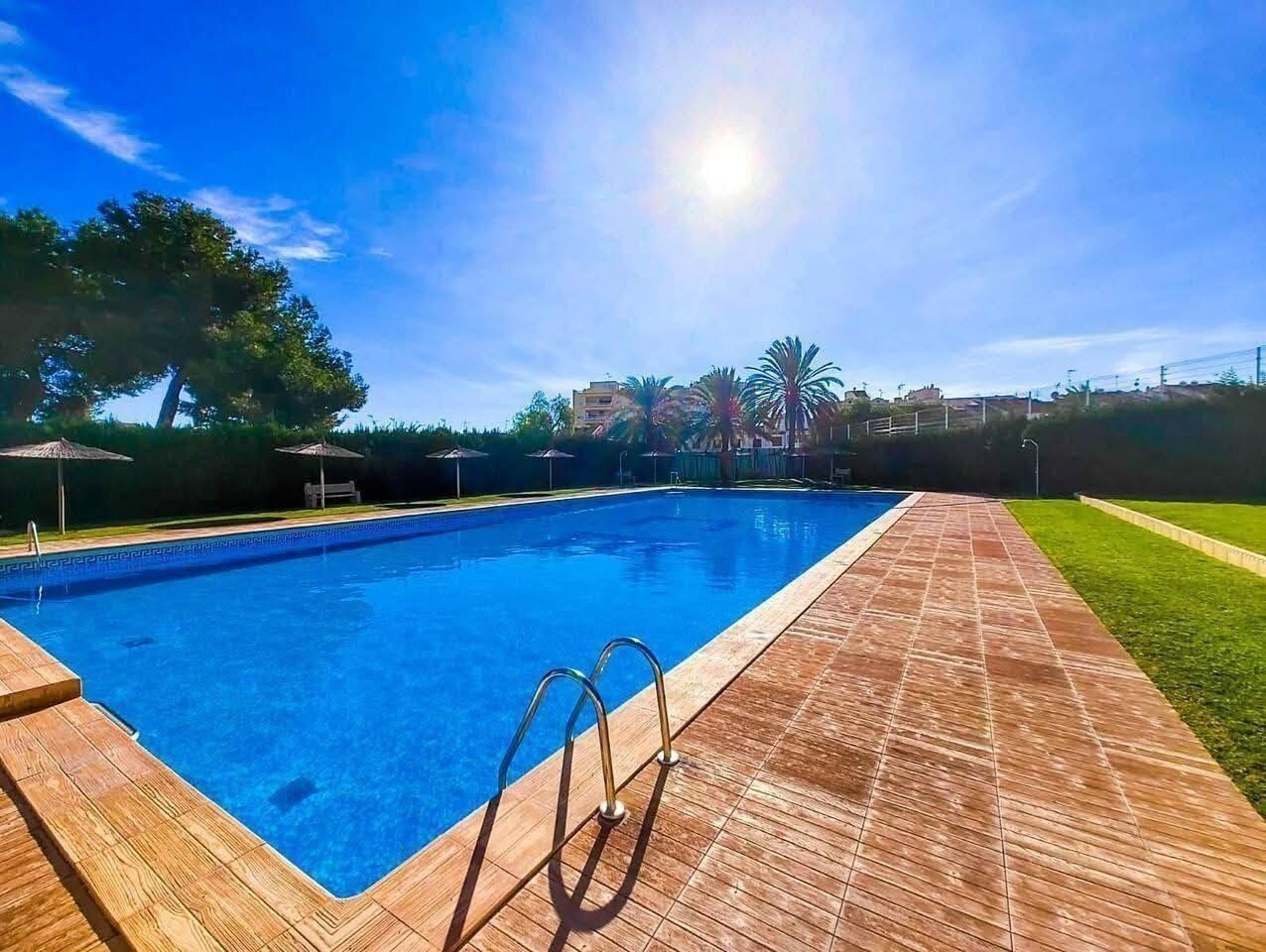 Penthäuser in Torrevieja, Alicante, Spanien 1 Schlafzimmer, 41 m2 Nr. 195630