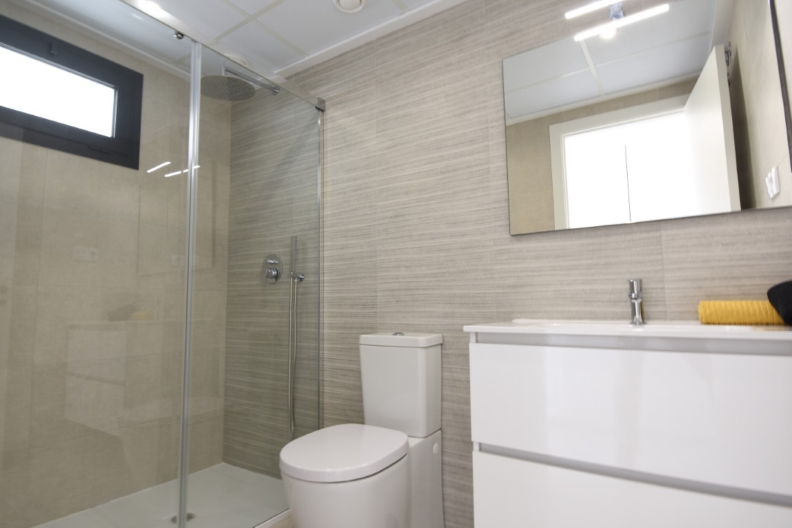 Apartment in Villamartin, Alicante, Spain 3 bedrooms,  No. 180187