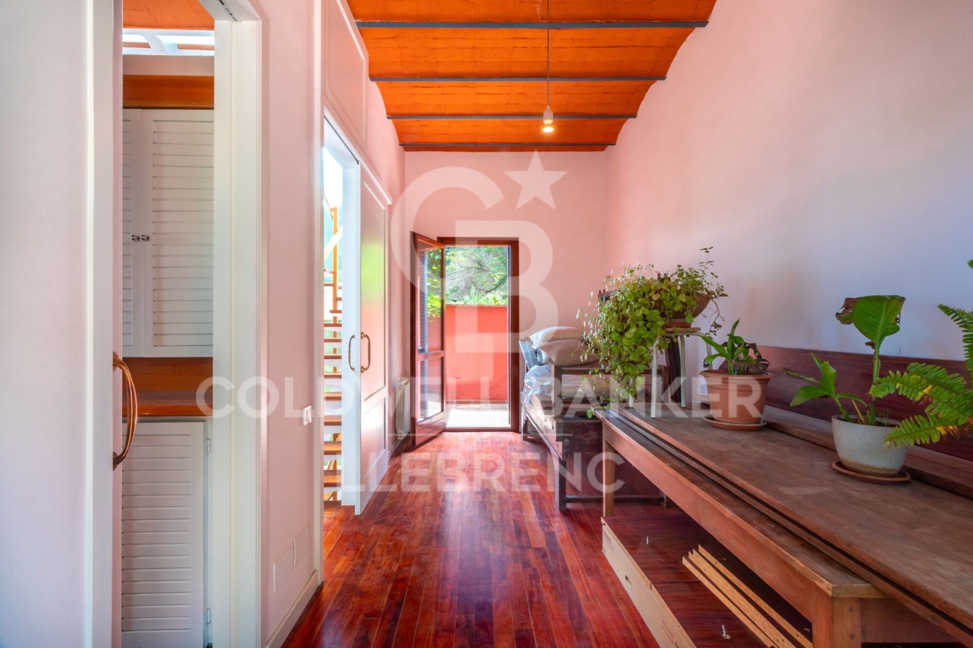 House à Barcelona, Espagne 4 chambres, 210 m2 No. 158635