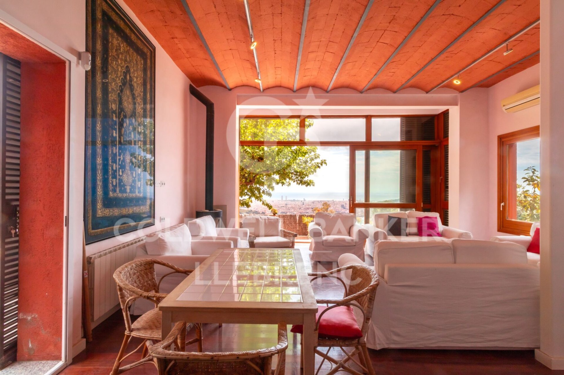 House à Barcelona, Espagne 4 chambres, 210 m2 No. 158635