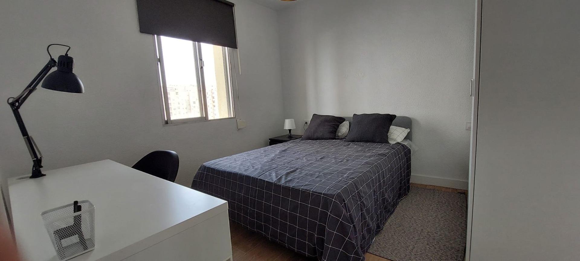 Appartamento a Alicante, Spagna 2 camere da letto, 96 mq. N° 182904