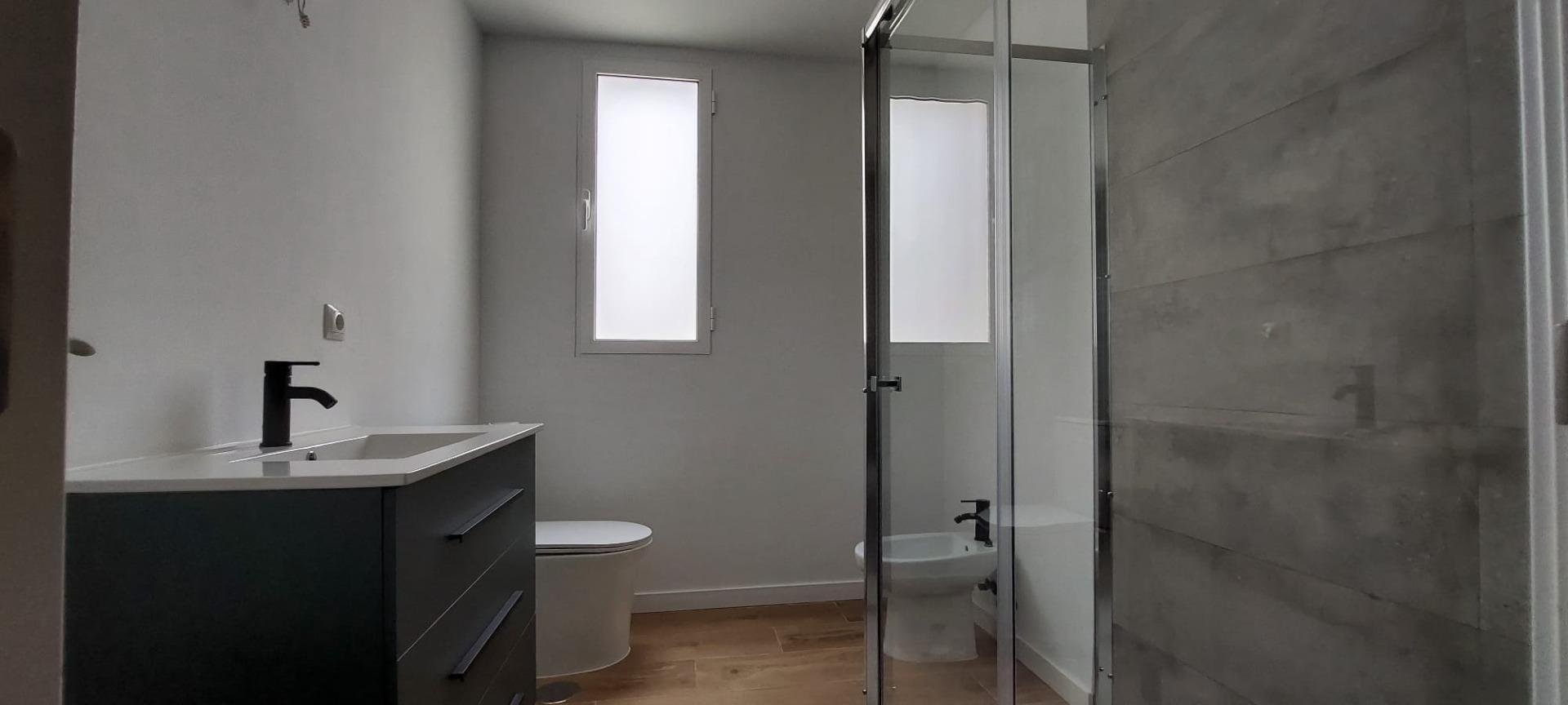 Appartamento a Alicante, Spagna 2 camere da letto, 96 mq. N° 182904