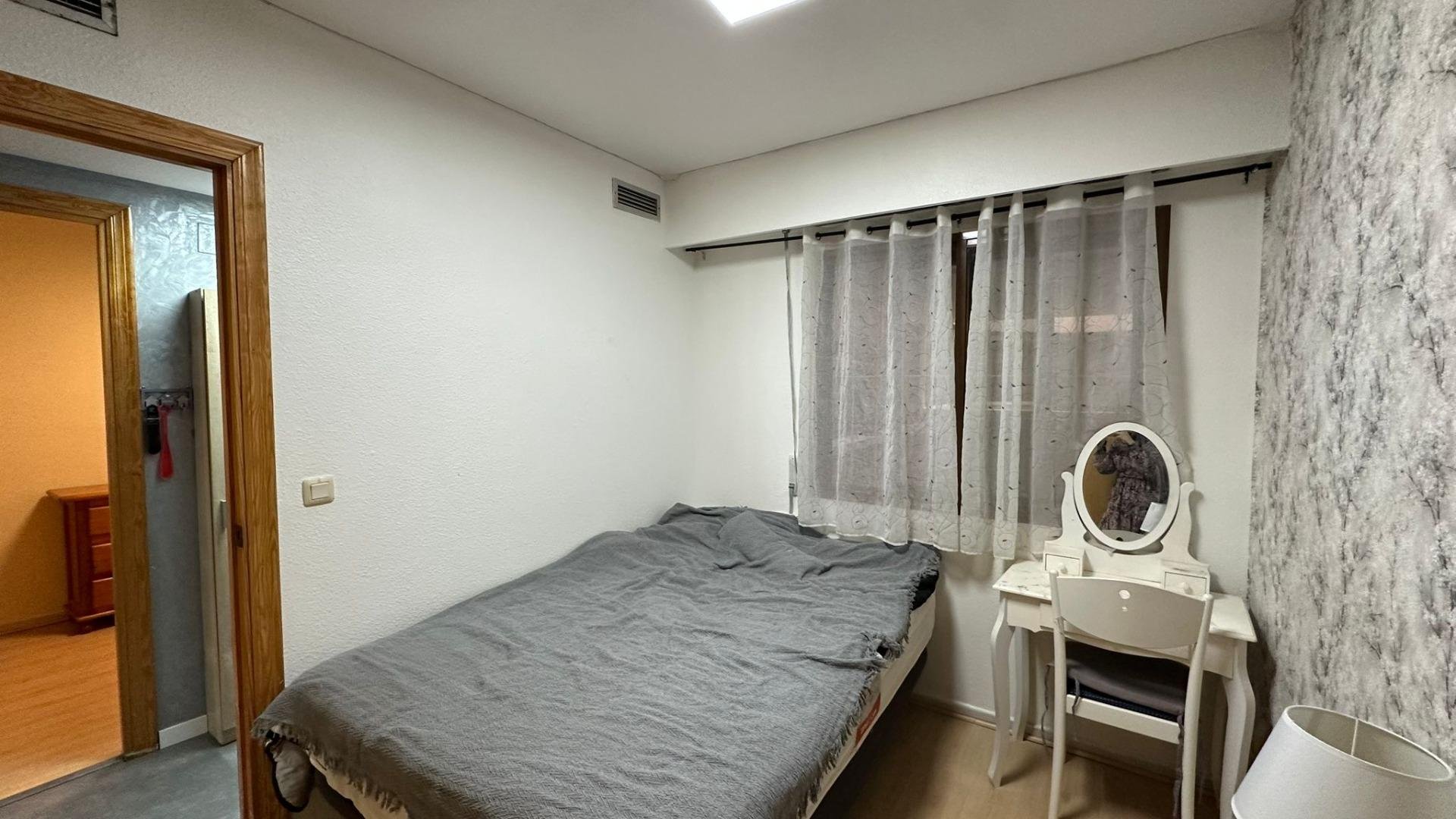 Apartment à Torrevieja, Alicante, Espagne 3 chambres, 104 m2 No. 182939