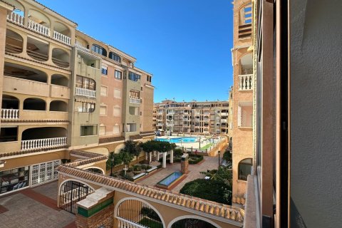 Wohnung in Torrevieja, Alicante, Spanien 3 Schlafzimmer, 104 m2 Nr. 182939