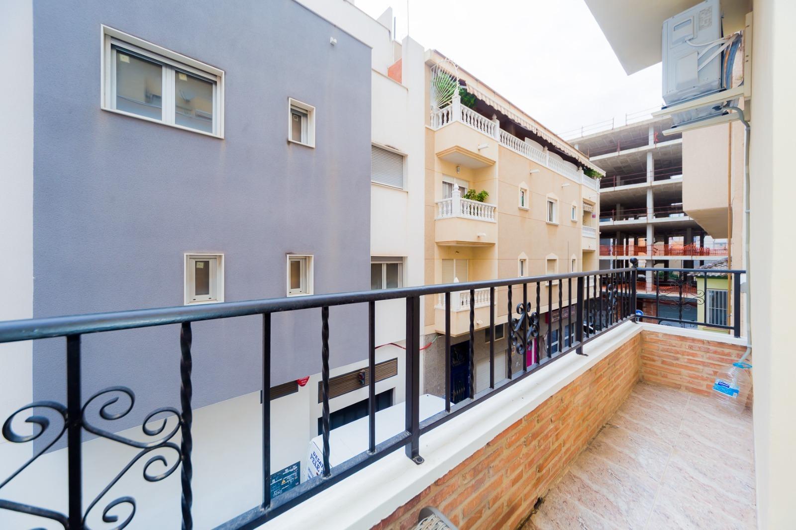 Apartment à Torrevieja, Alicante, Espagne 1 chambre, 66 m2 No. 182907