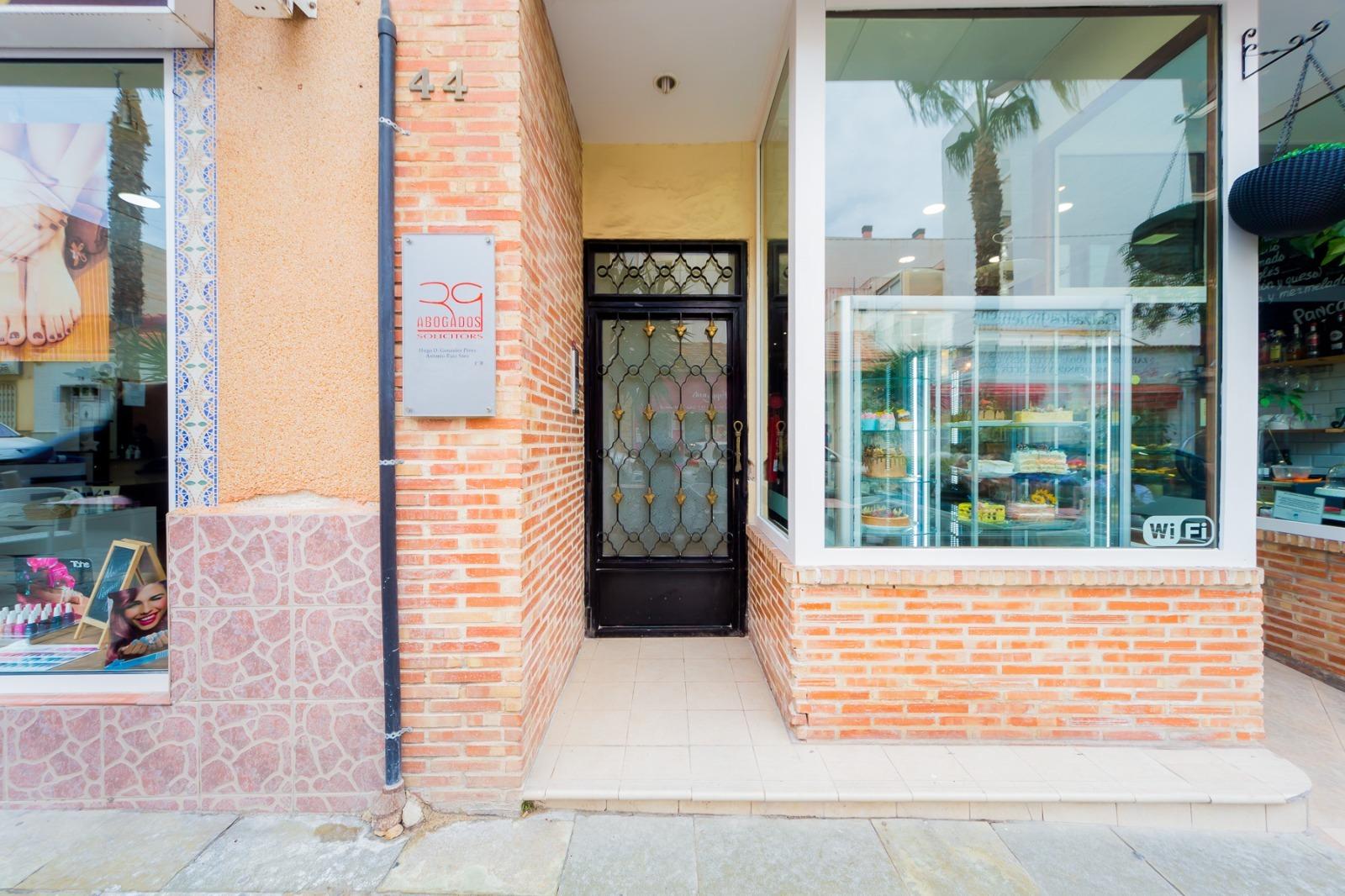 Apartment à Torrevieja, Alicante, Espagne 1 chambre, 66 m2 No. 182907