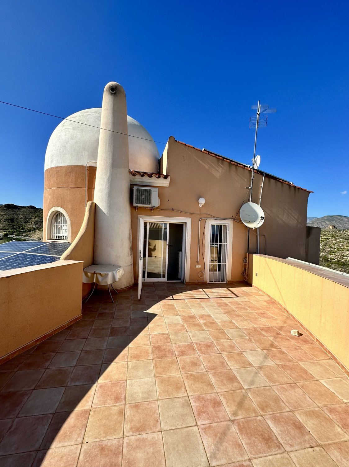 Huvila Villajoyosa, Alicante, Espanja 3 makuuhuonetta, 224 m2 No. 192515