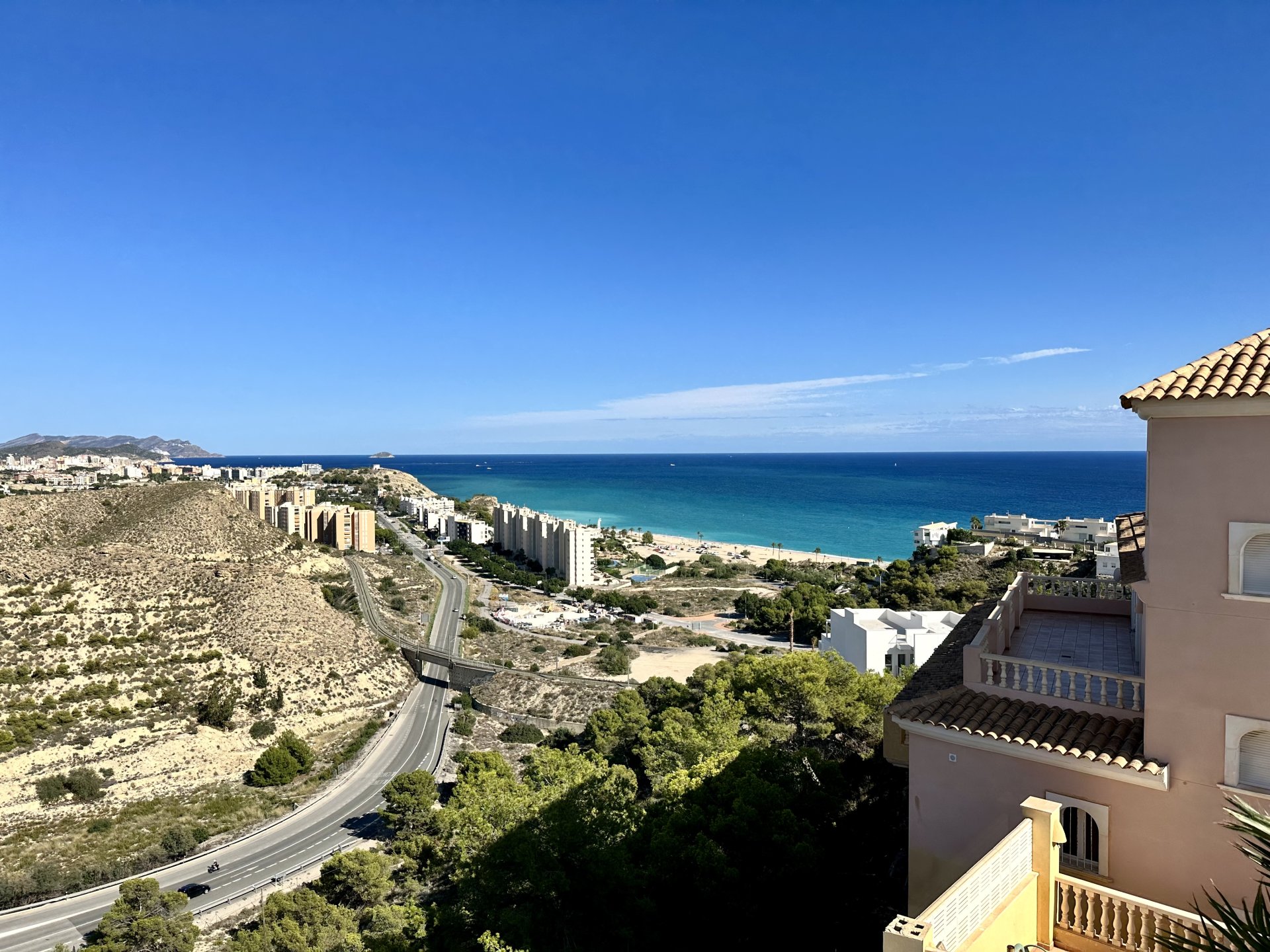Huvila Villajoyosa, Alicante, Espanja 3 makuuhuonetta, 224 m2 No. 192515