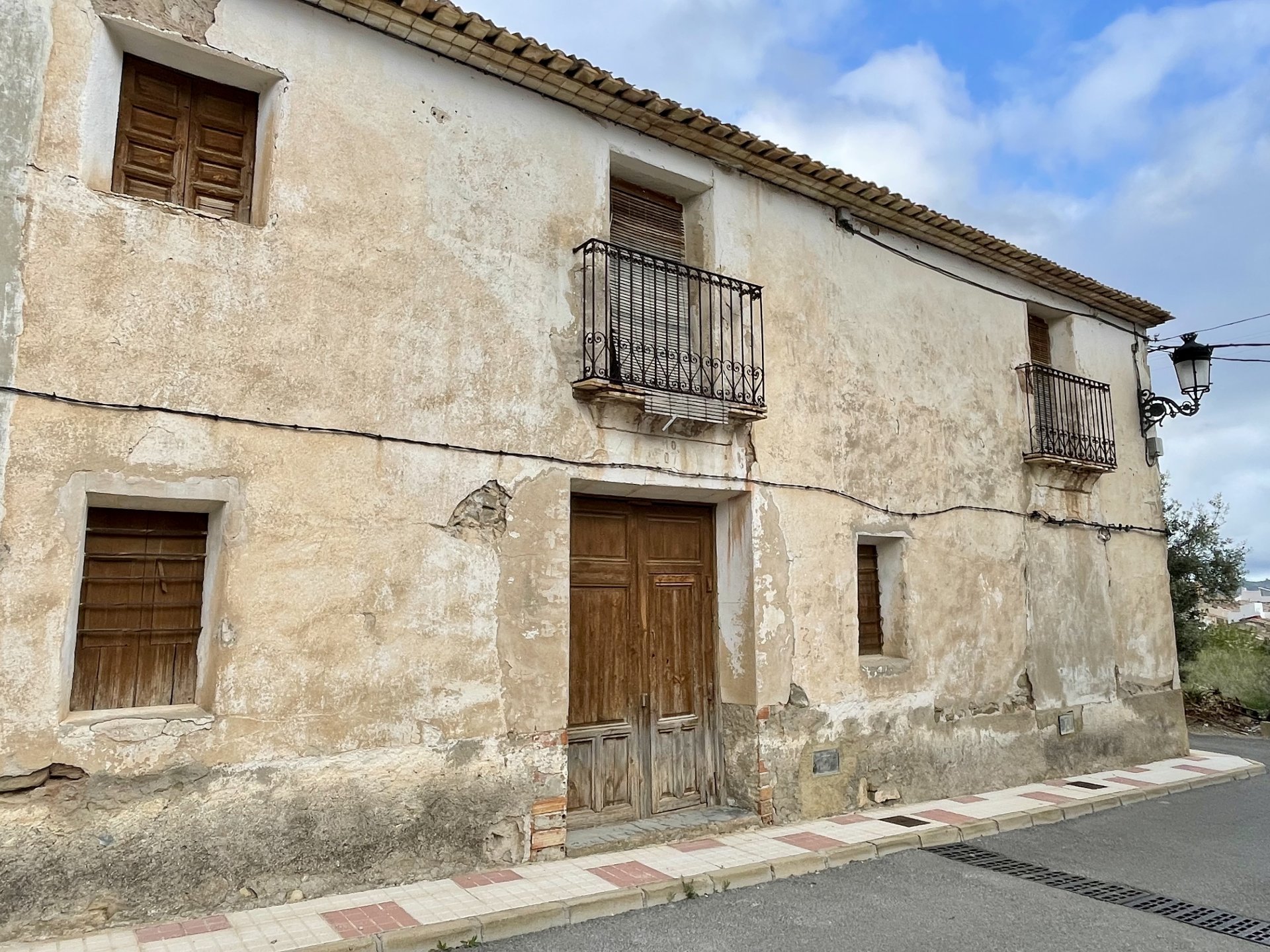 Tontti Relleu, Alicante, Espanja 282 m2 No. 192511