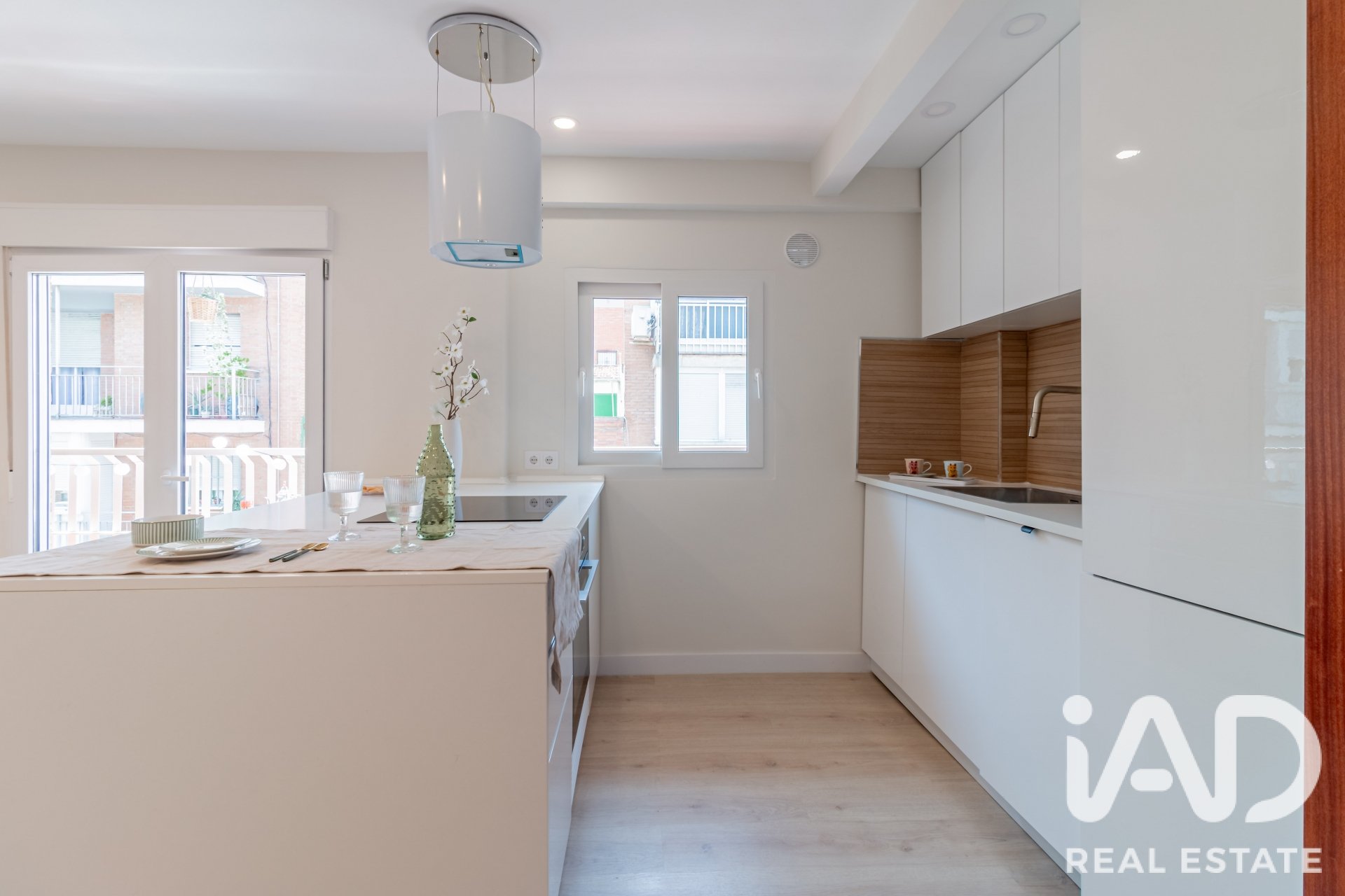 Huoneisto Madrid, Espanja 2 makuuhuonetta, 69 m2 No. 187961