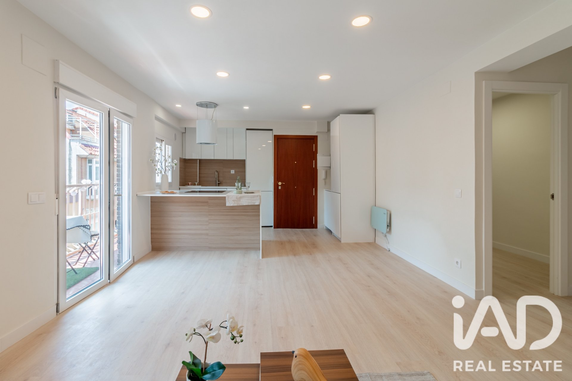 Huoneisto Madrid, Espanja 2 makuuhuonetta, 69 m2 No. 187961