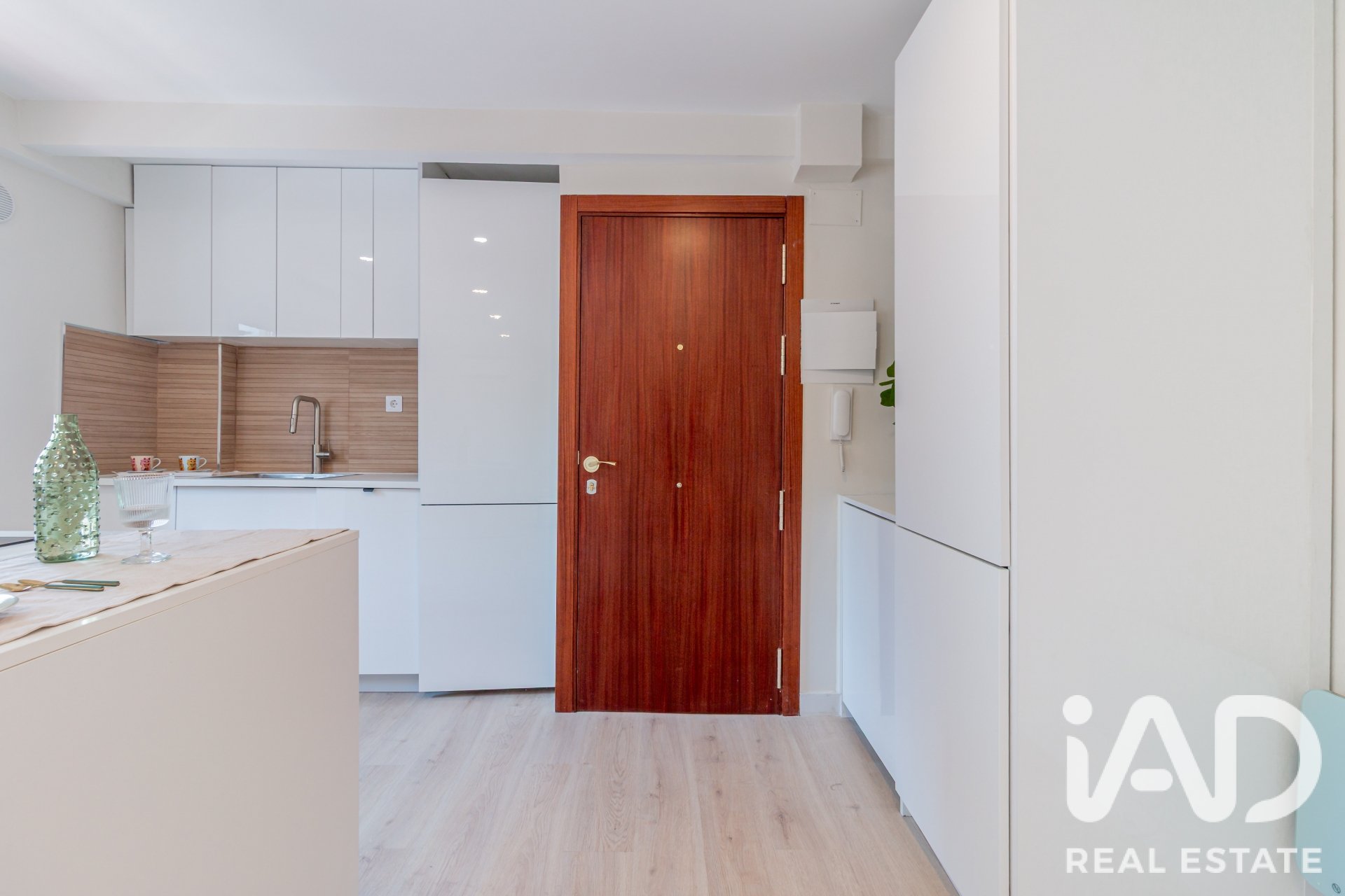 Huoneisto Madrid, Espanja 2 makuuhuonetta, 69 m2 No. 187961