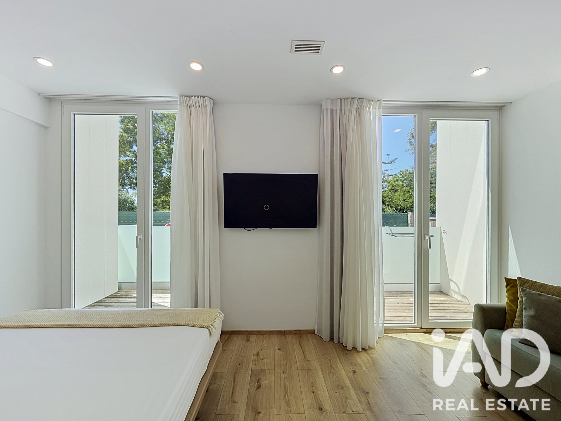 Propiedad comercial en Sanxenxo, Pontevedra, España 334 m2 No. 187964