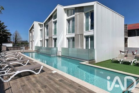Commercial property in Sanxenxo, Pontevedra, Spain 334 sq.m. No. 187964