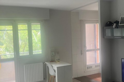 Huoneisto Vitoria-Gasteiz, Alava, Espanja 2 makuuhuonetta, 66 m2 No. 192156