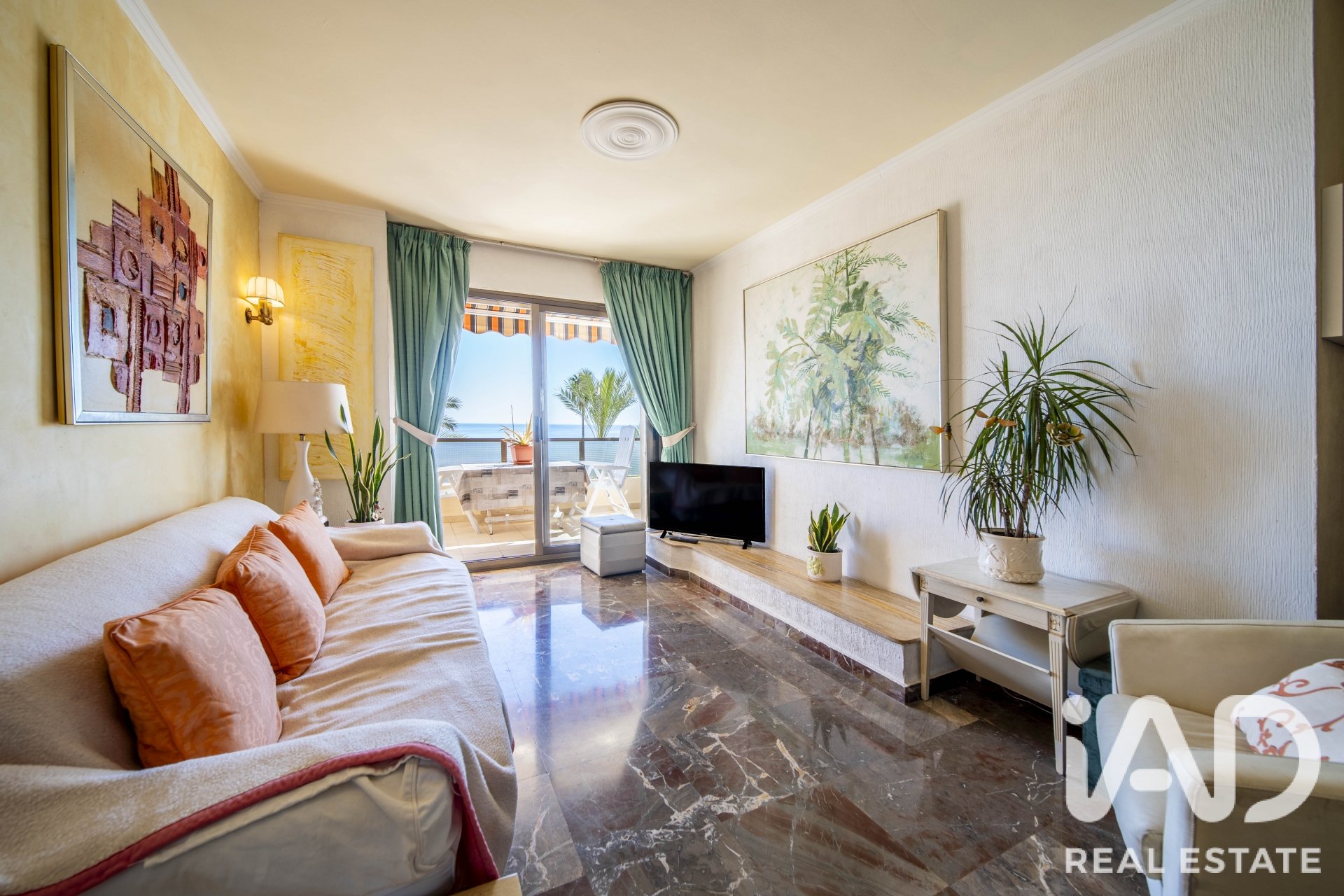 Apartment in Fuengirola, Malaga, Spain 3 bedrooms, 115 sq.m. No. 192159
