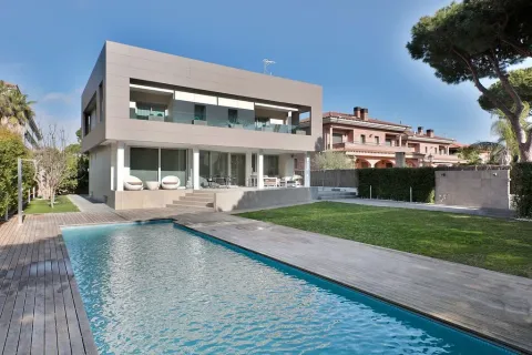 House in Gava, Barcelona, Spanien 4 Schlafzimmer,  Nr. 140847