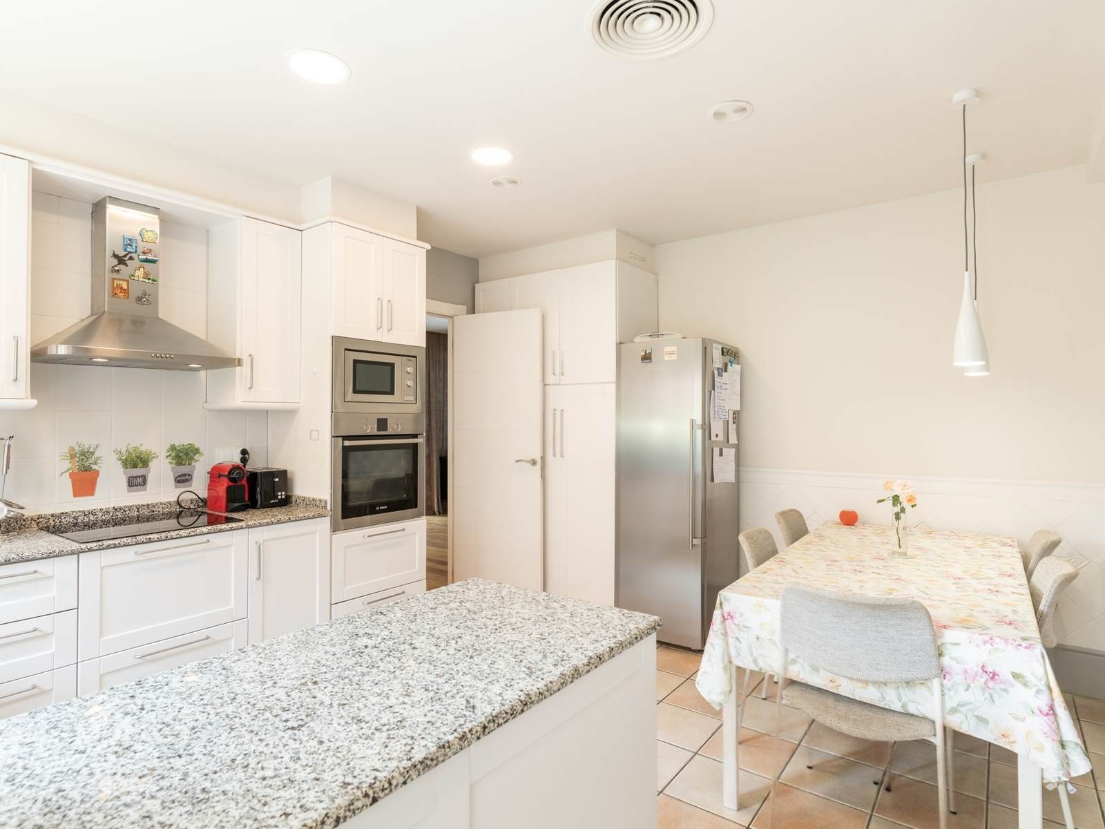House in Gava, Barcelona, Spanien 5 Schlafzimmer, 850 m2 Nr. 140846