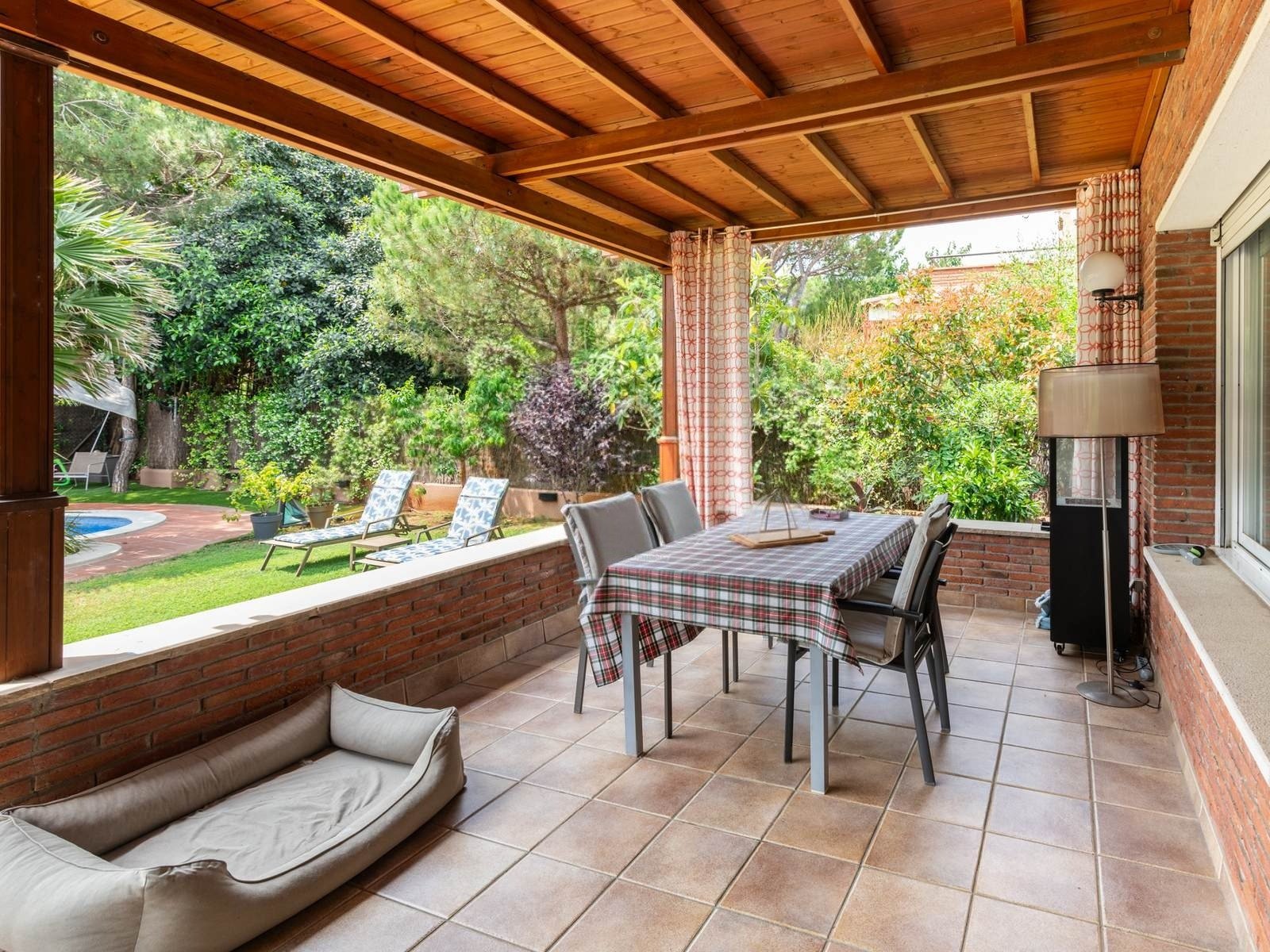 House in Gava, Barcelona, Spanien 5 Schlafzimmer, 850 m2 Nr. 140846