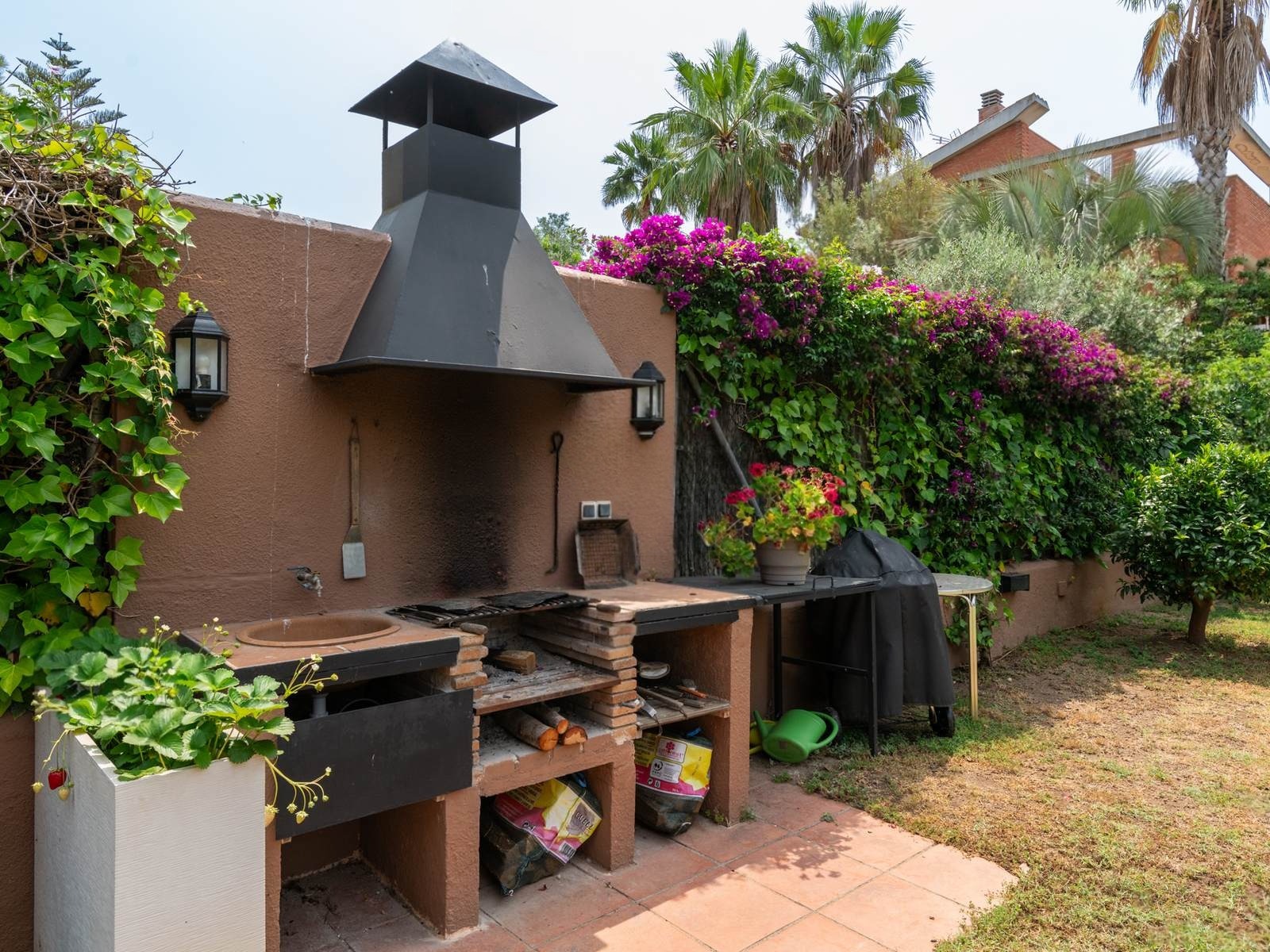 House in Gava, Barcelona, Spanien 5 Schlafzimmer, 850 m2 Nr. 140846