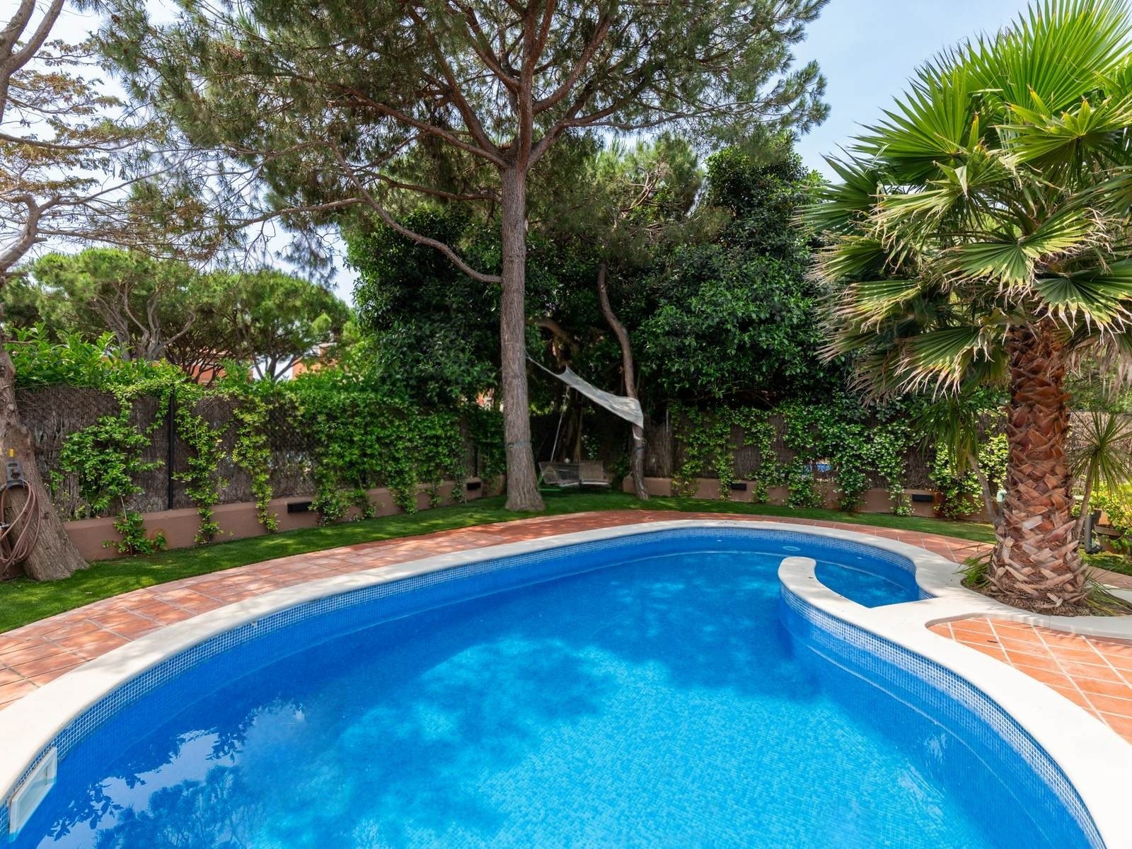 House in Gava, Barcelona, Spanien 5 Schlafzimmer, 850 m2 Nr. 140846