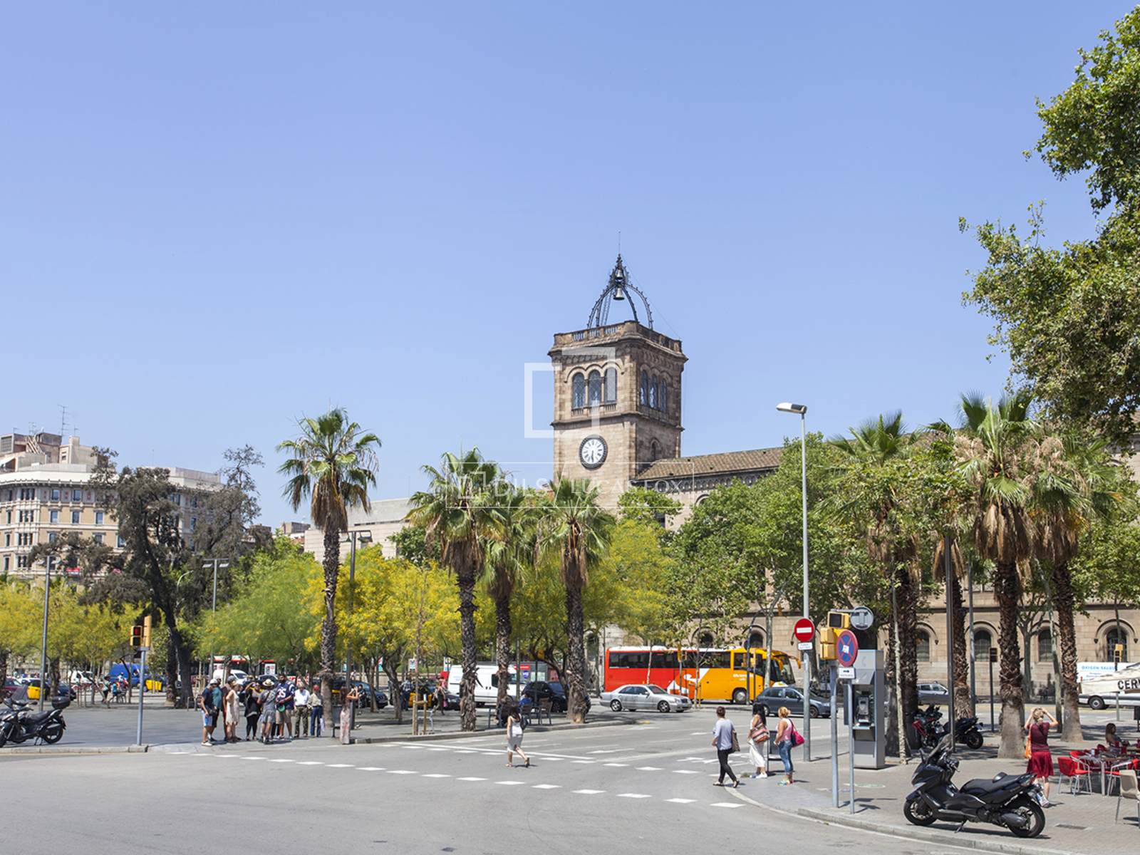 Huoneisto Barcelona, Espanja 3 makuuhuonetta, 137 m2 No. 150687